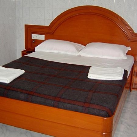 French Guest House Пондичери Екстериор снимка